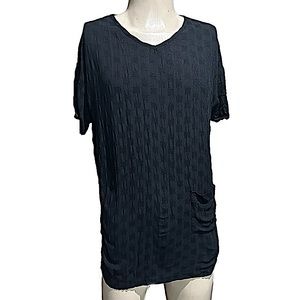 NWOT Women’s Wear Abouts Short Sleeve Top with Pockets